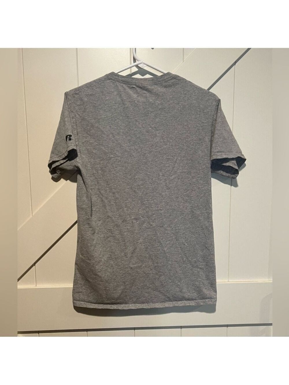 RUSSELL West Virginia Mountaineers teeshirt. Size: Men’s Small - Picture 2 of 3